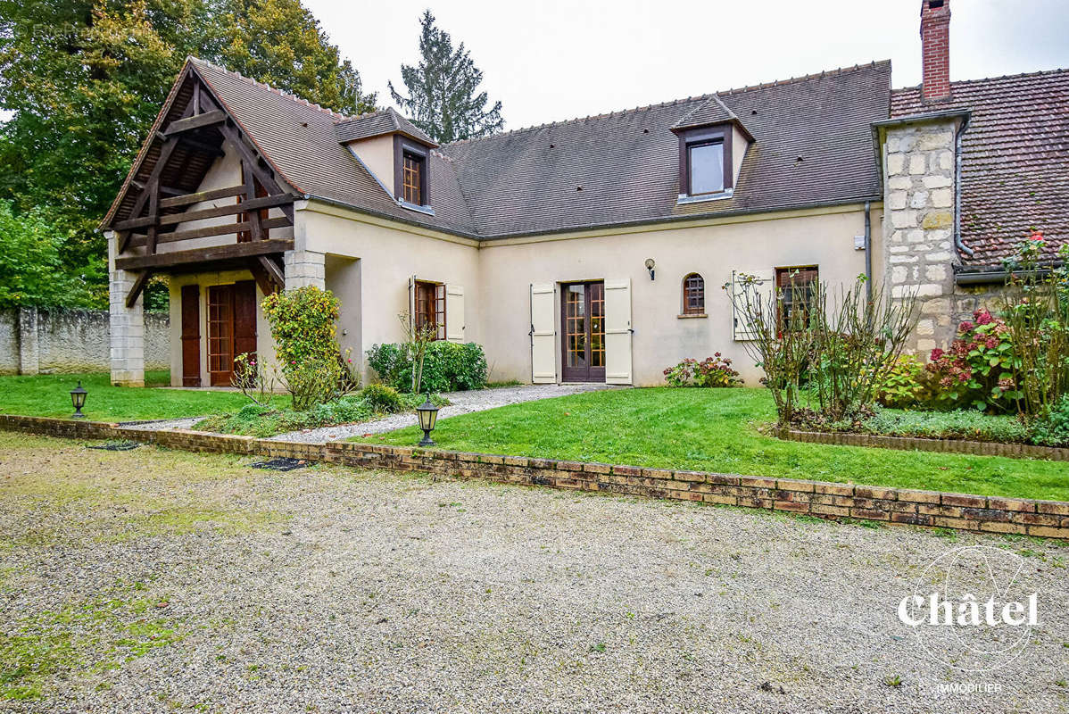 Maison à COURTEUIL