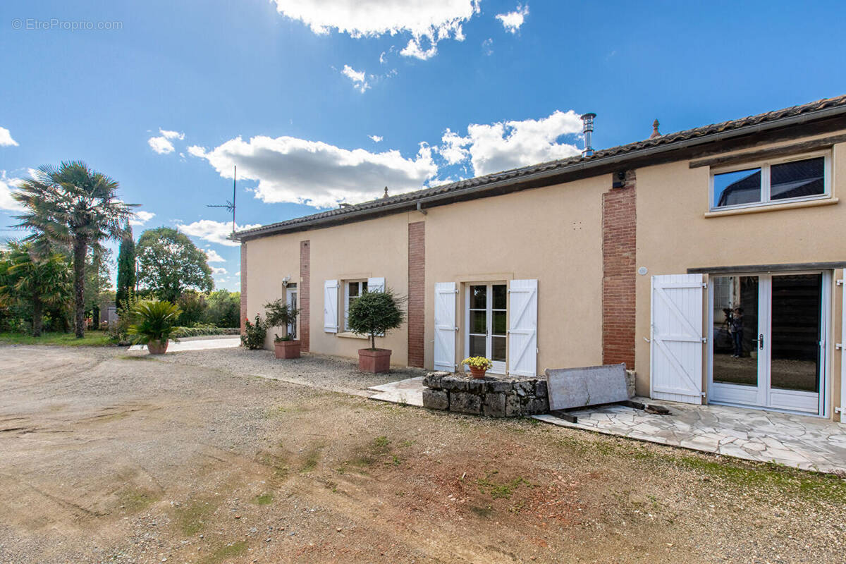 Maison à AIRE-SUR-L&#039;ADOUR