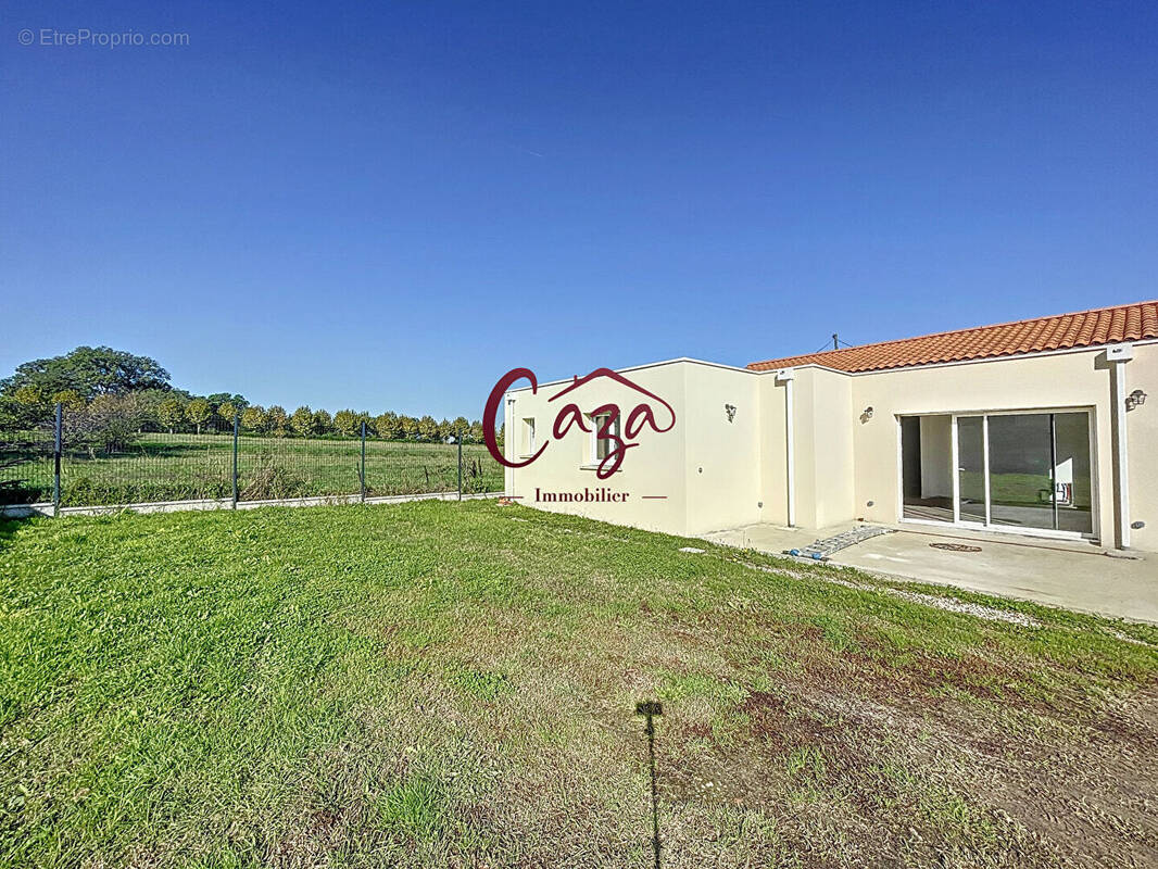 Maison à CAMBLANES-ET-MEYNAC