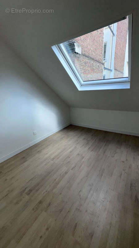 Appartement à PARIS-10E