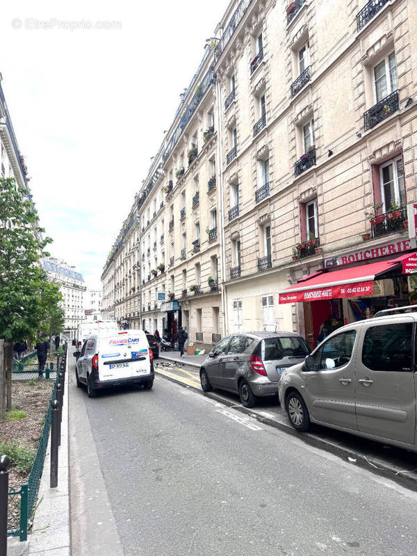 Appartement à PARIS-18E