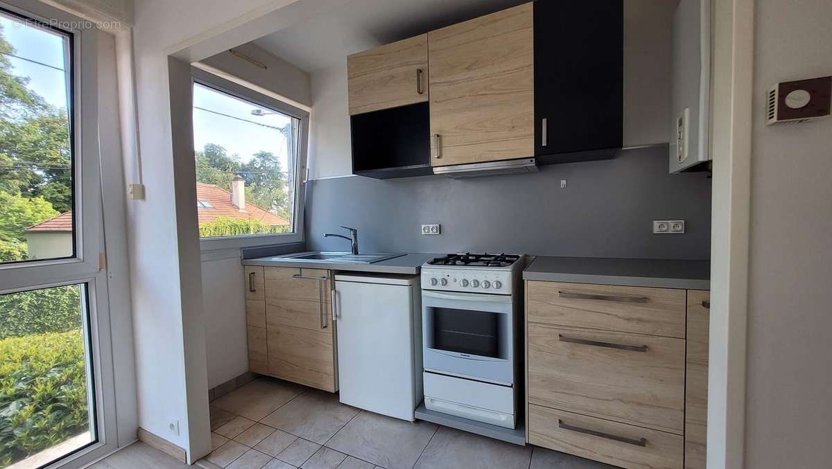 Cuisine - Appartement à LONGEVILLE-LES-METZ