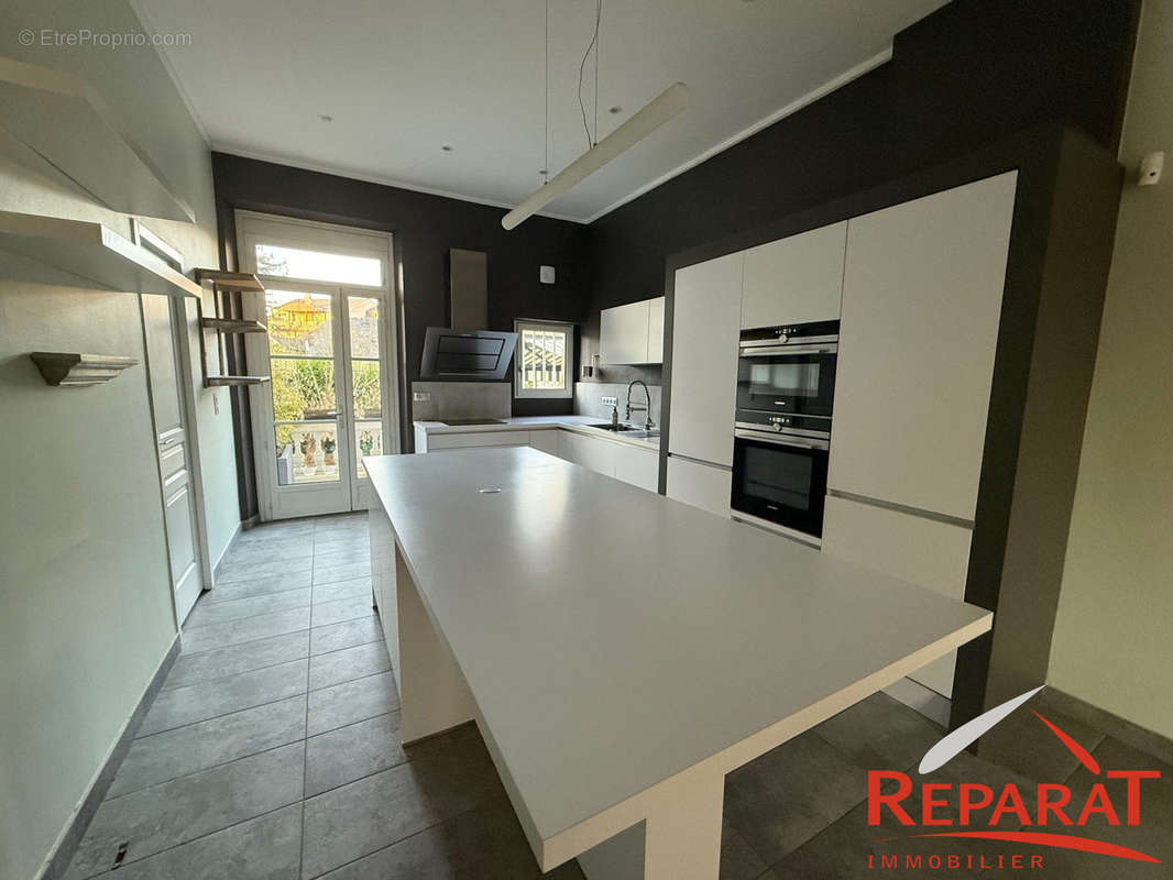 Appartement à BRIVE-LA-GAILLARDE