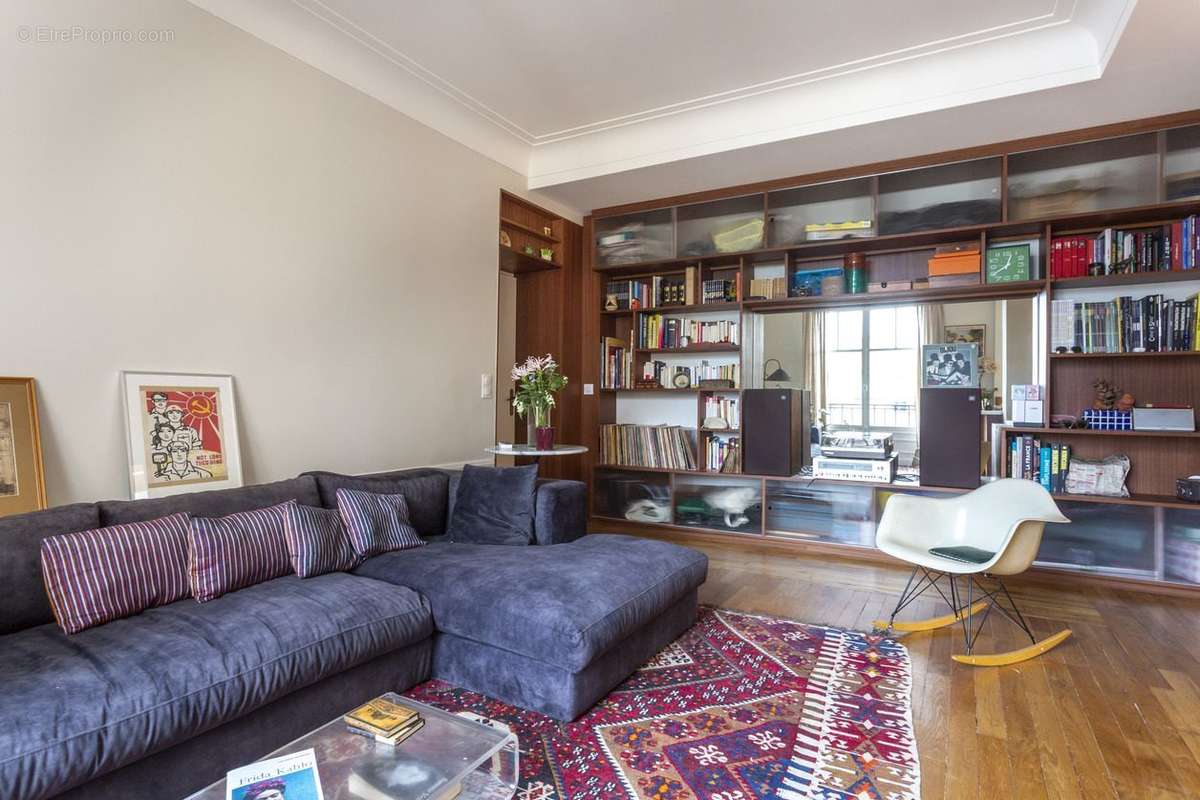 Appartement à PARIS-20E