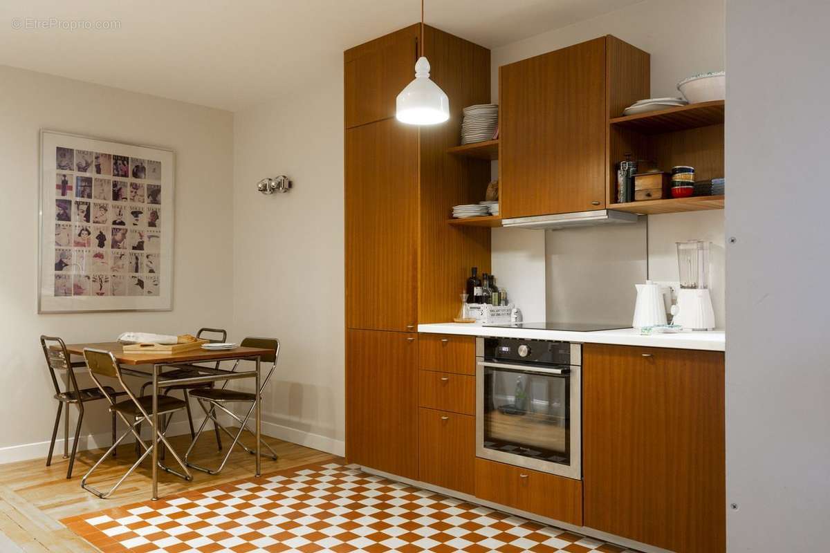 Appartement à PARIS-20E