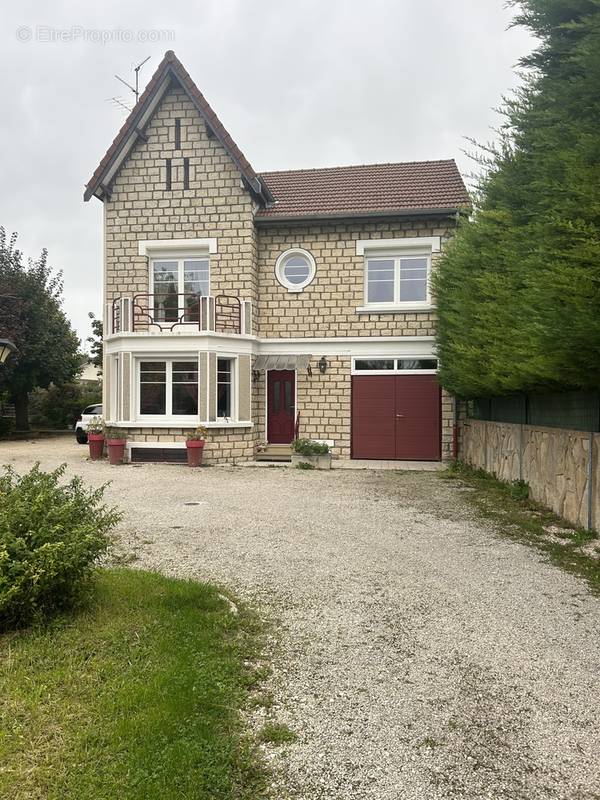 Maison à FONTAINE-LES-DIJON