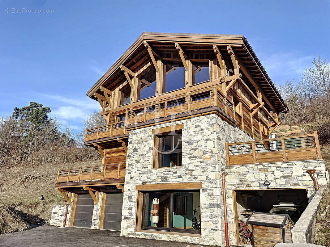 Maison à MACOT-LA-PLAGNE