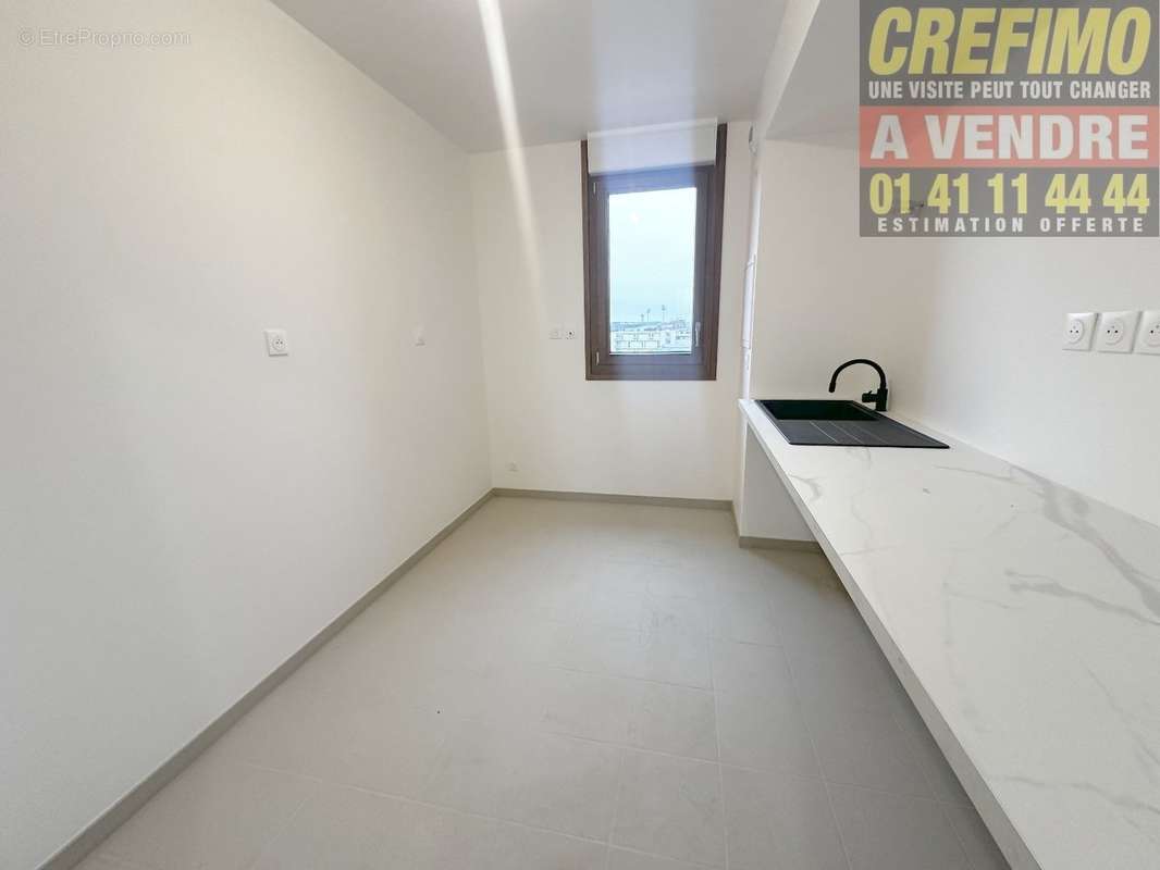 Appartement à GENNEVILLIERS