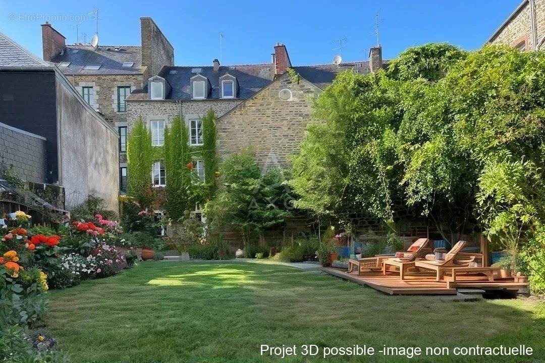 Maison à FOUGERES