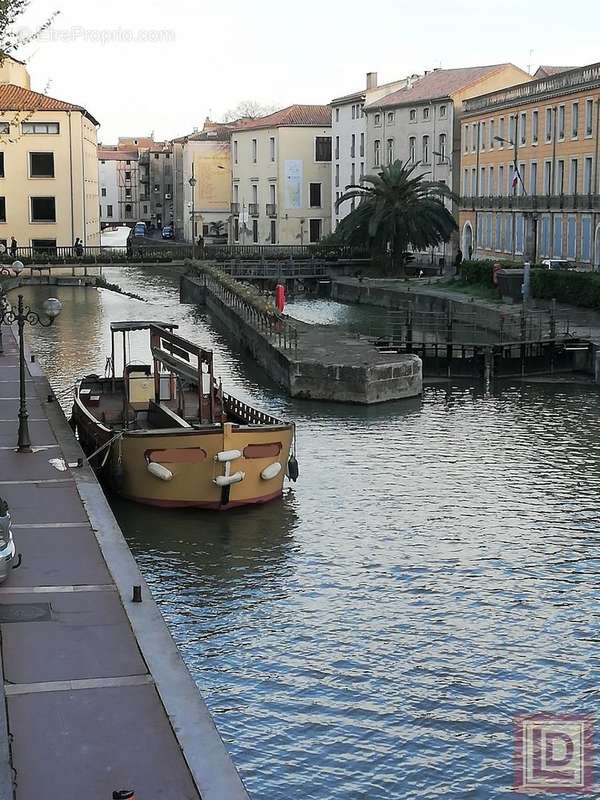 Commerce à NARBONNE