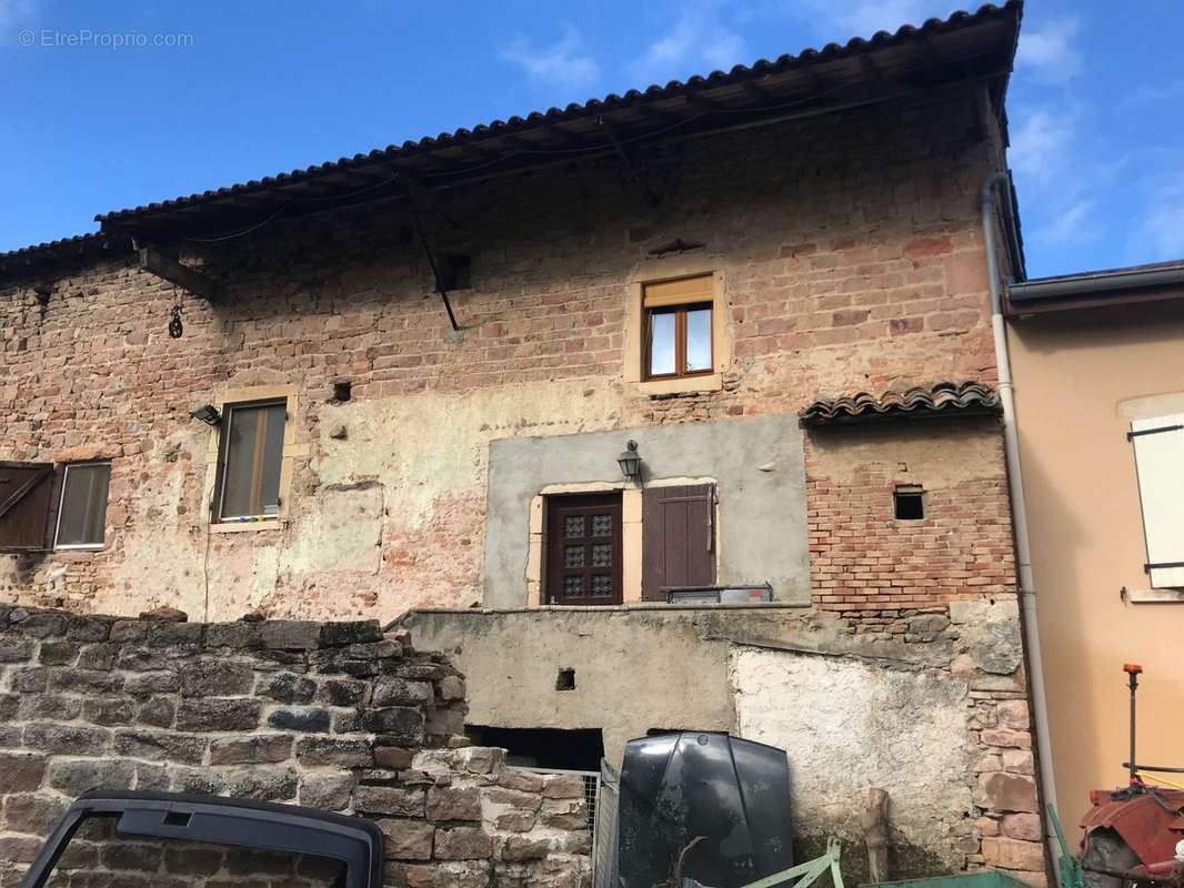 Maison à SAINT-VERAND