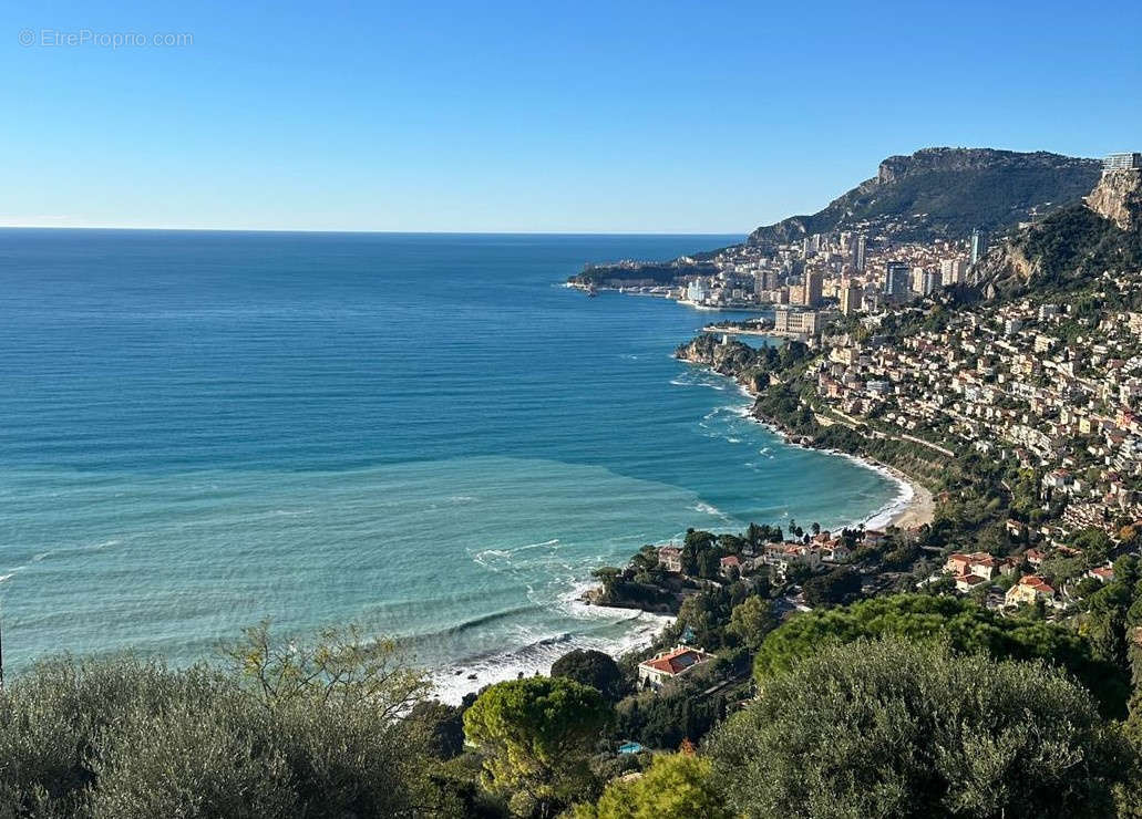 Maison à ROQUEBRUNE-CAP-MARTIN