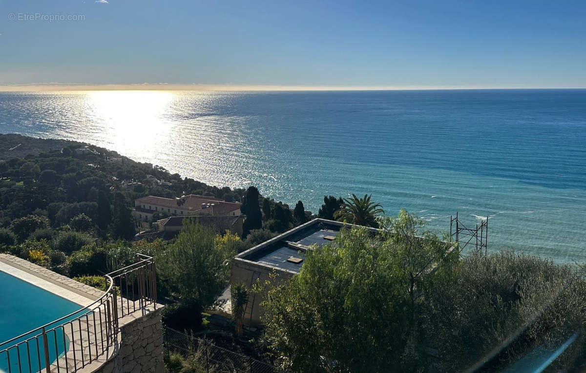 Maison à ROQUEBRUNE-CAP-MARTIN