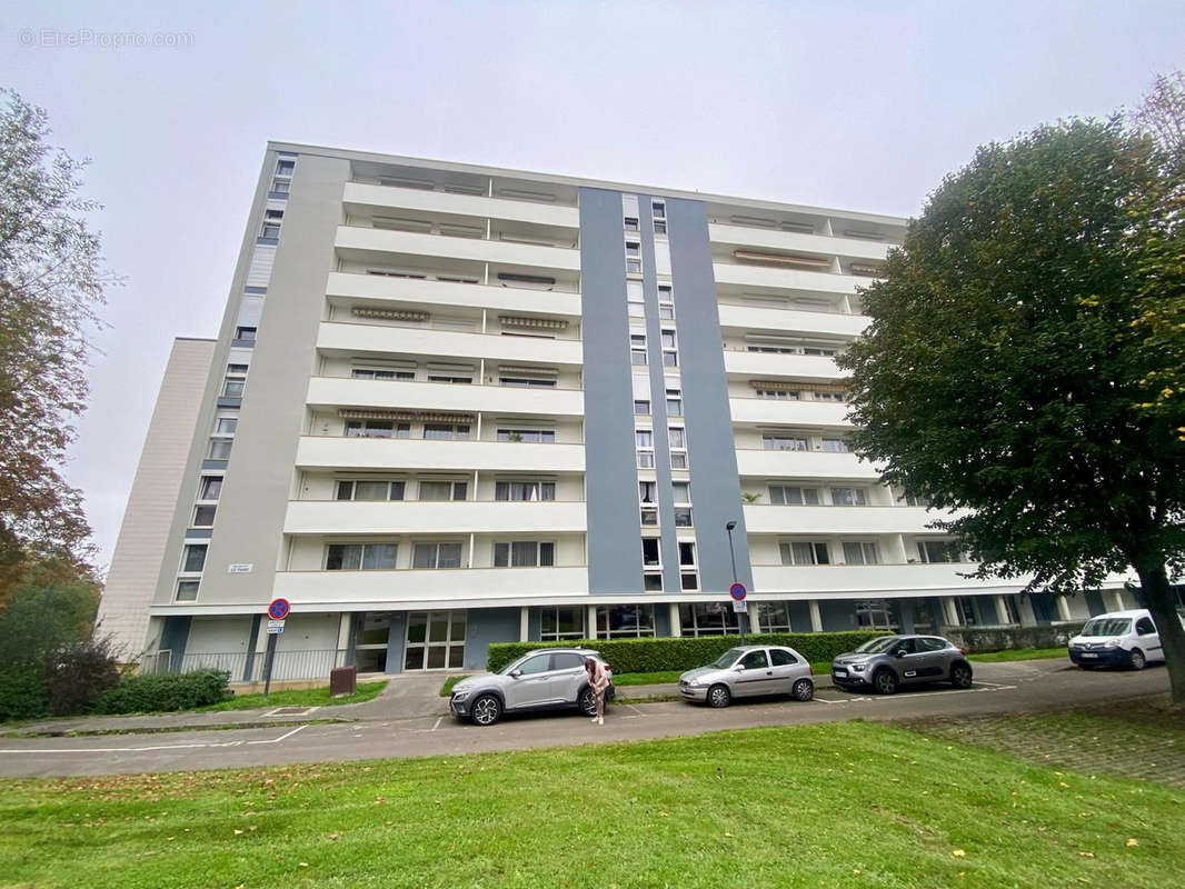 Appartement à SAINT-QUENTIN