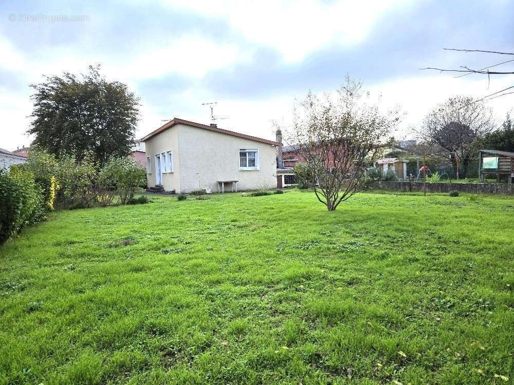 Maison à VENISSIEUX