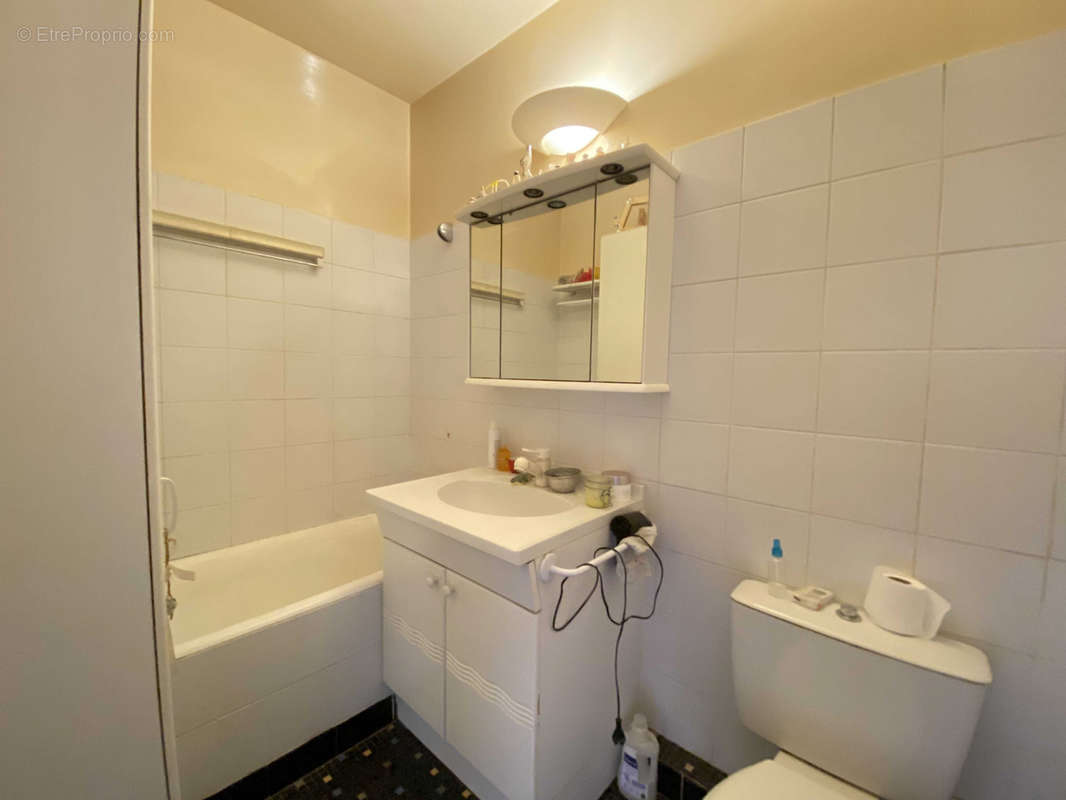 Appartement à ASNIERES-SUR-SEINE