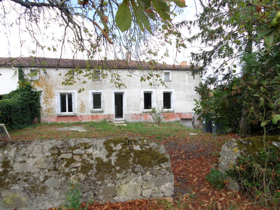 Maison à LA PEYRATTE