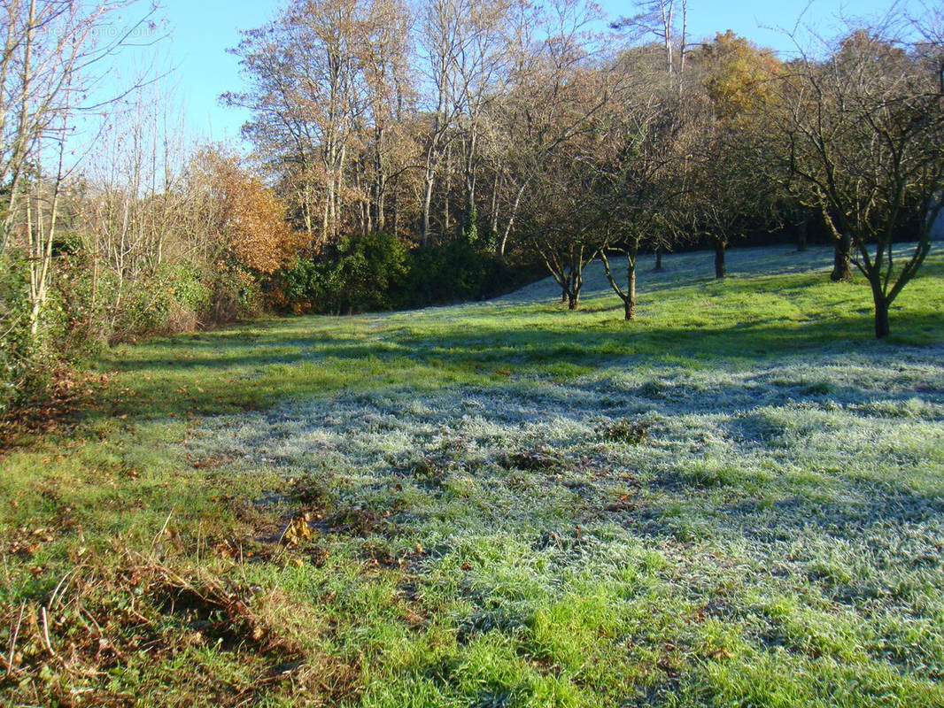 Terrain à PARTHENAY