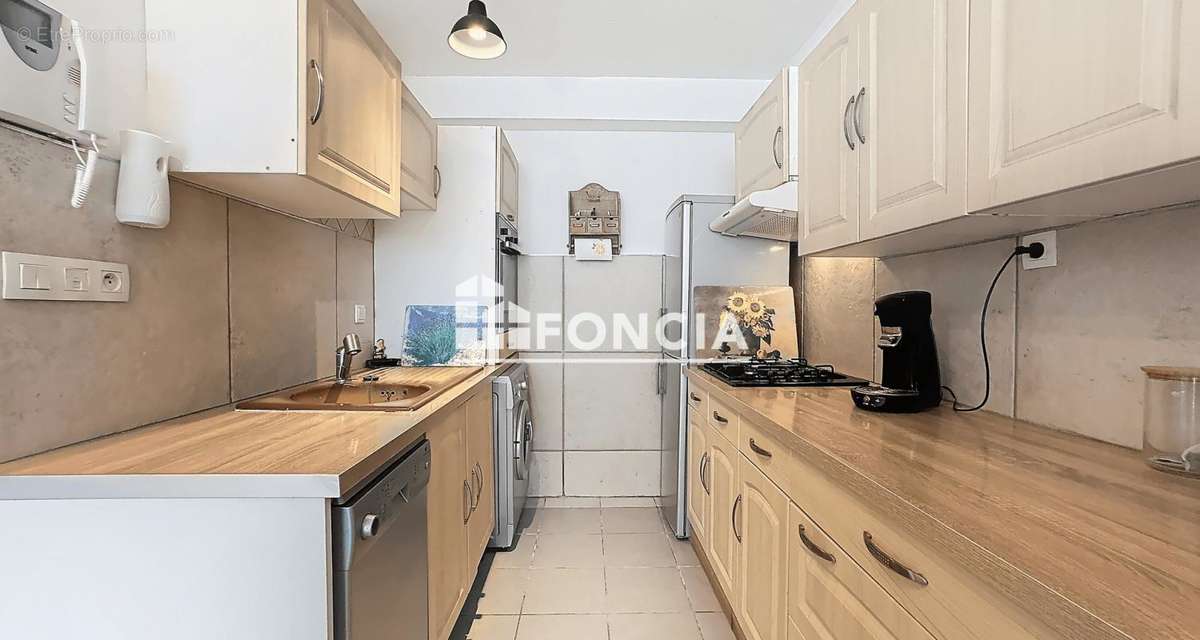 Appartement à FLEURY