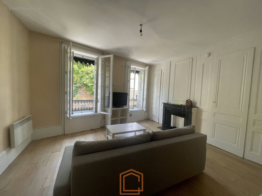 Appartement à LYON-5E