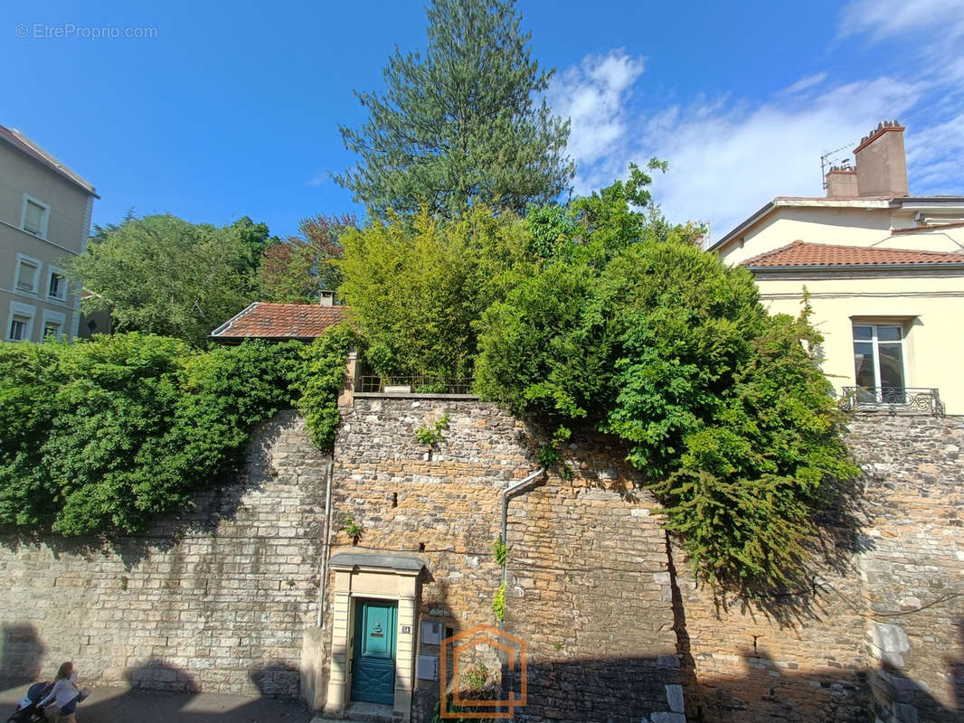 Appartement à LYON-5E