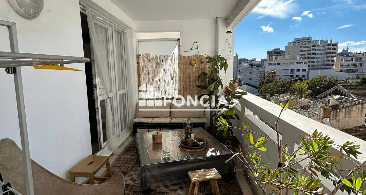 Appartement à MARSEILLE-5E