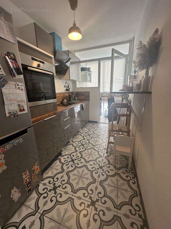 Appartement à MARSEILLE-15E