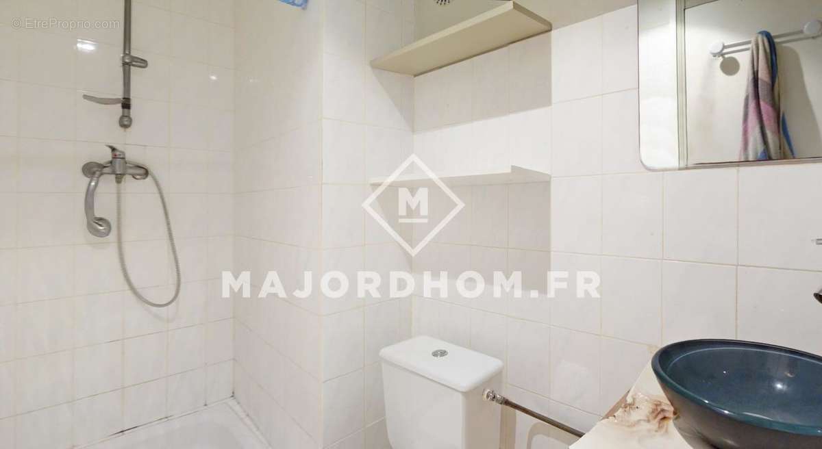 Appartement à MARSEILLE-3E