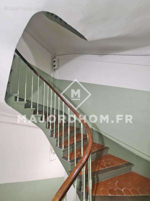 Appartement à MARSEILLE-6E