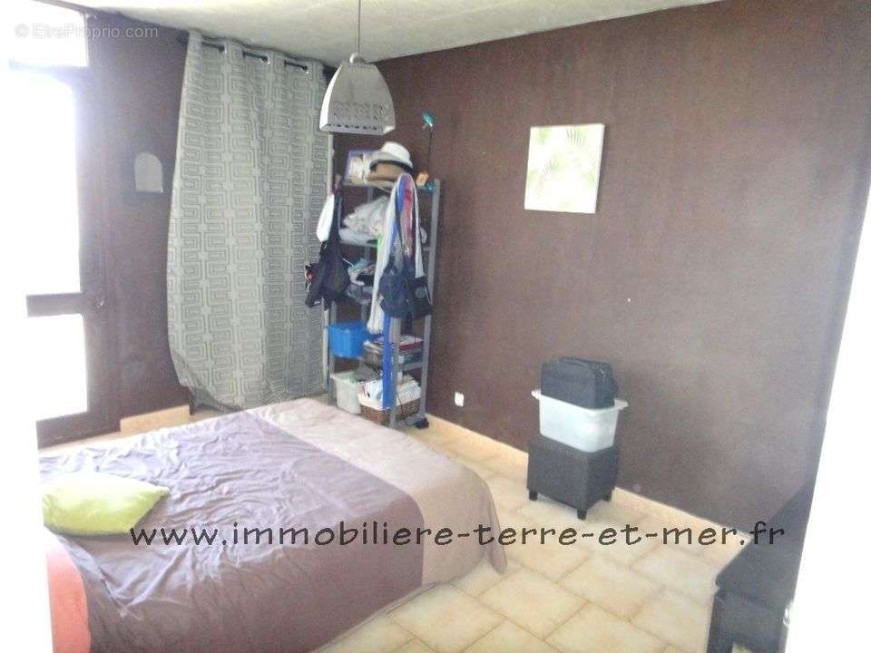 Appartement à MARSEILLE-15E