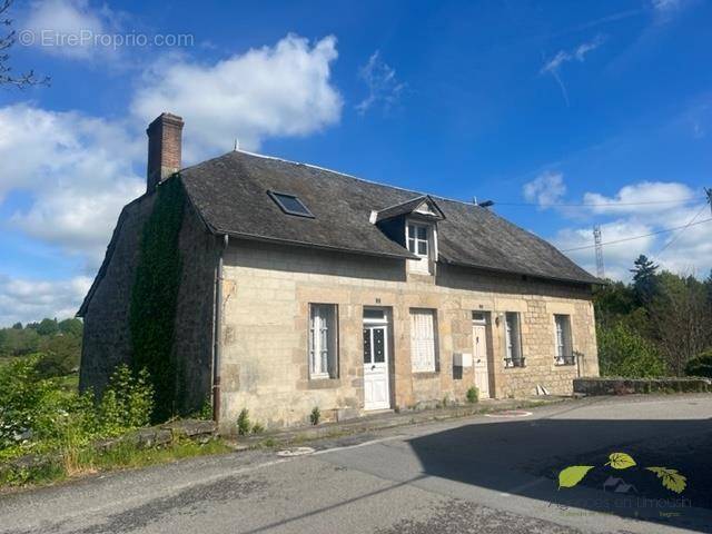 Maison à TREIGNAC