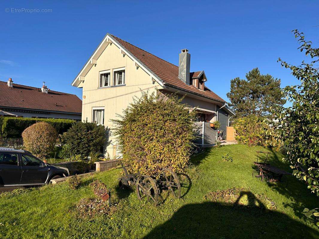 Maison à L&#039;ISLE-SUR-LE-DOUBS