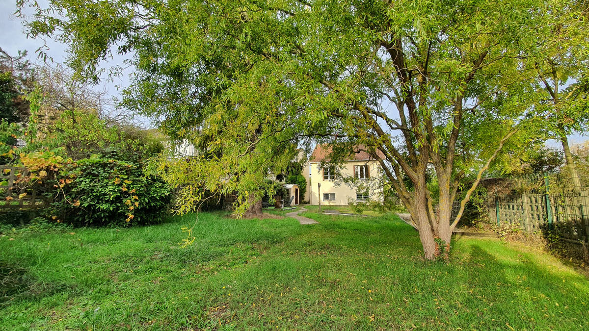 Maison à RUEIL-MALMAISON