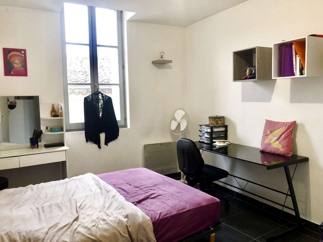 Appartement à GIGNAC