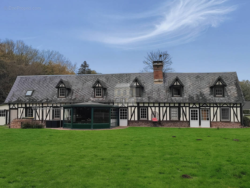 Maison à BEAUMONT-LE-ROGER