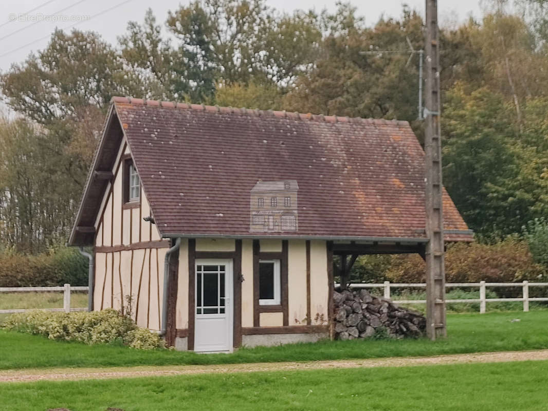 Maison à BEAUMONT-LE-ROGER