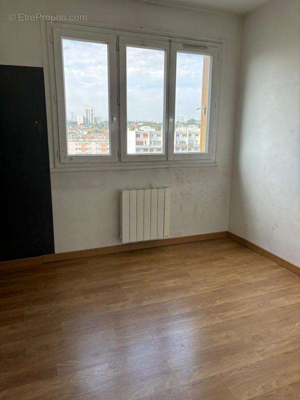 Appartement à THIAIS