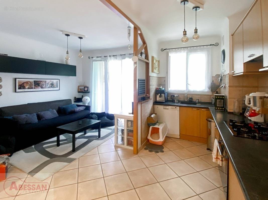 Appartement à BEAUSOLEIL