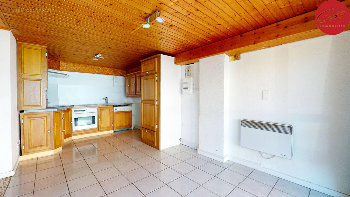 Appartement à BEURE