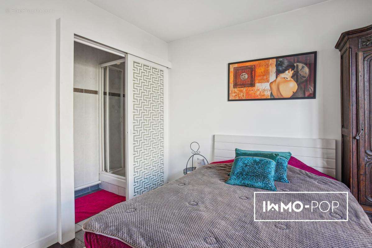 Appartement à GENNEVILLIERS