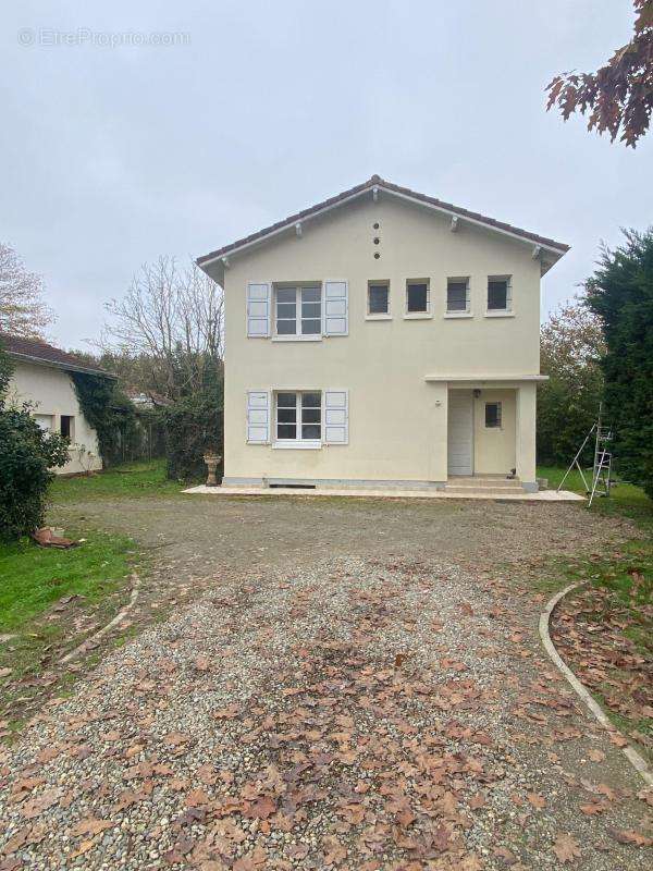 Maison à AIRE-SUR-L&#039;ADOUR