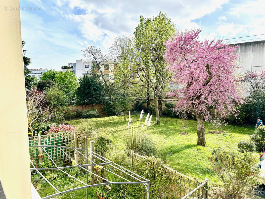 Appartement à SAINT-MAUR-DES-FOSSES