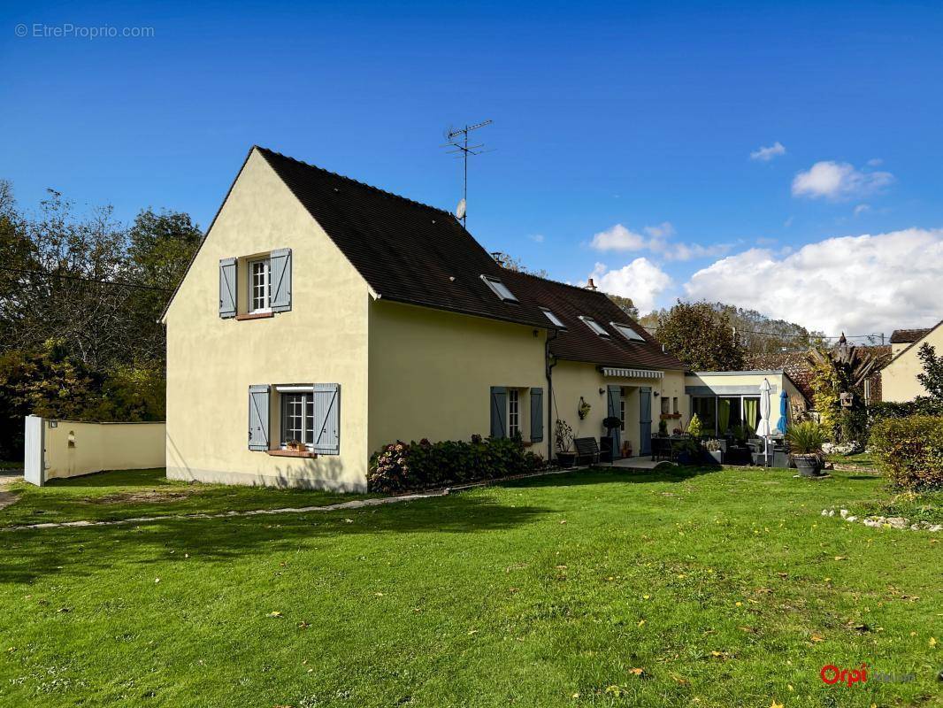 Maison à LAILLY-EN-VAL