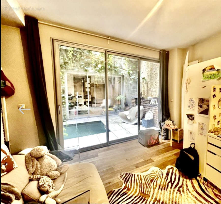 Appartement à BORDEAUX