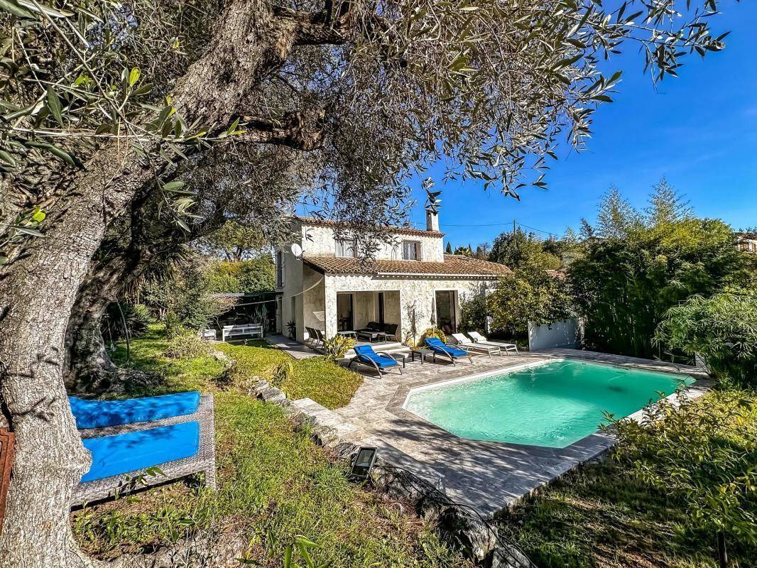 Maison à MOUGINS