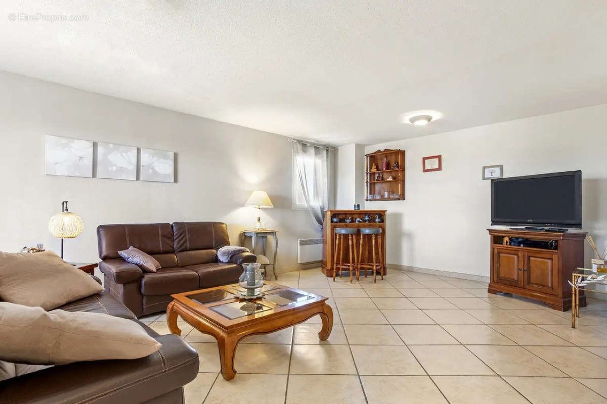 Appartement à FREJUS