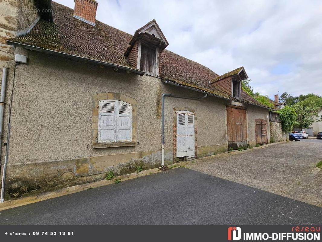 Maison à LUBERSAC