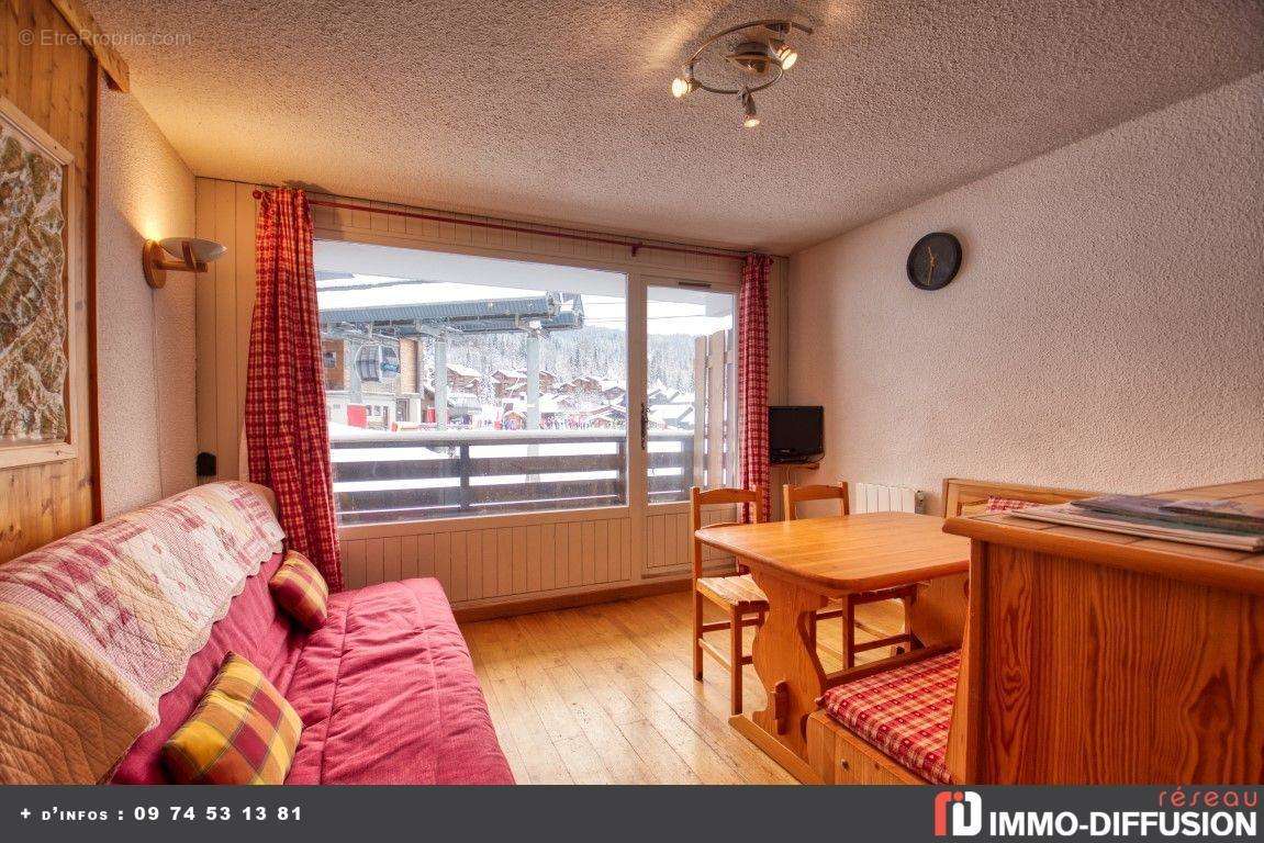 Appartement à MORILLON