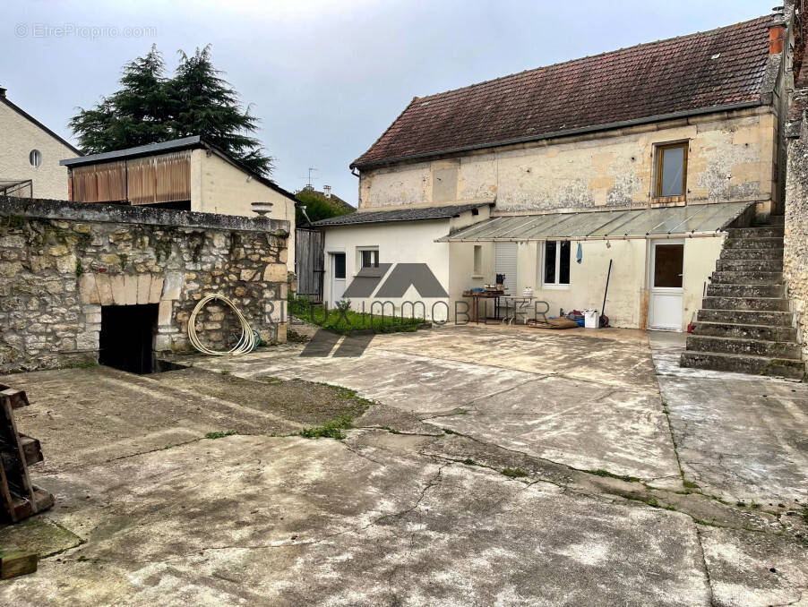 Maison à ANGICOURT