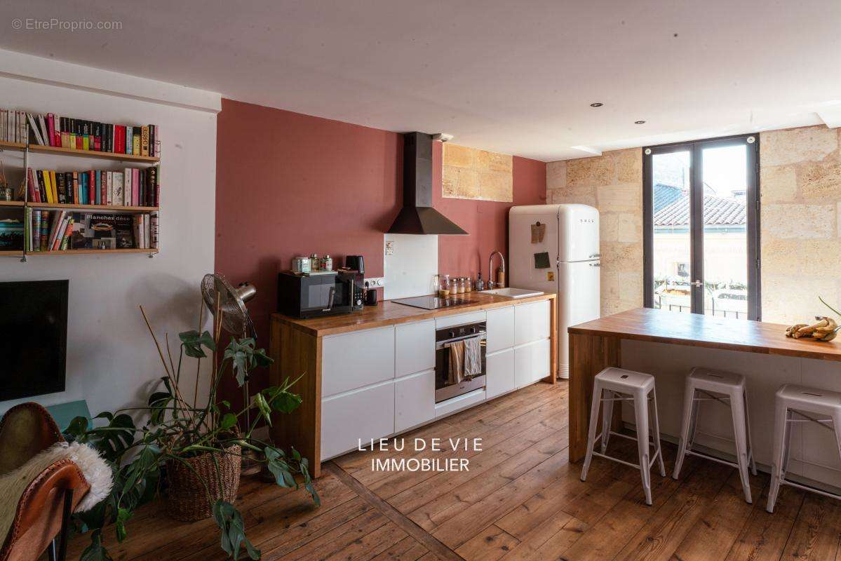 Appartement à BORDEAUX